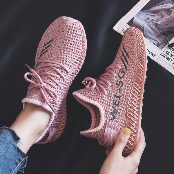 🔥【Buy 1 Get 1 Free】💖【36-40】Fashionable and versatile breathable mesh height-increasing shoes